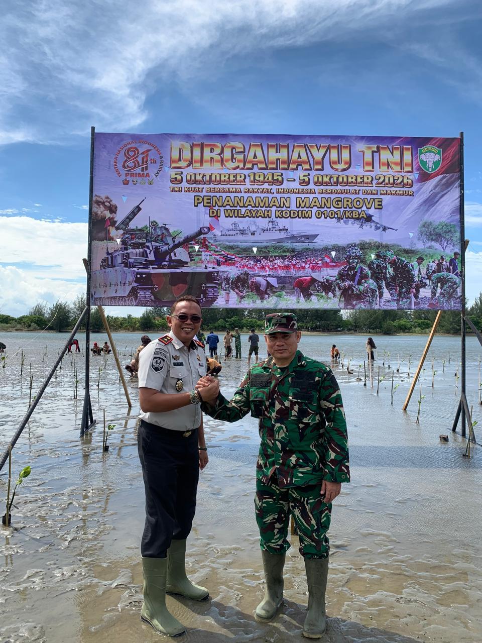 Karutan Banda Aceh Ikuti Penanaman Mangrove dalam Rangka HUT ke-81 TNI