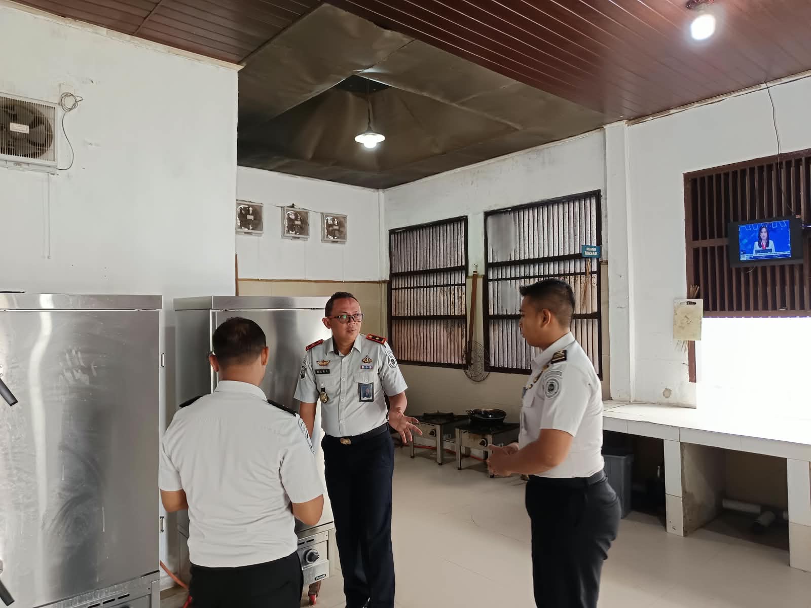 Pastikan Kelayakan Olah Saji, Karutan Banda Aceh Kontrol Sarpras Dapur dan Kualitas Makanan WBP