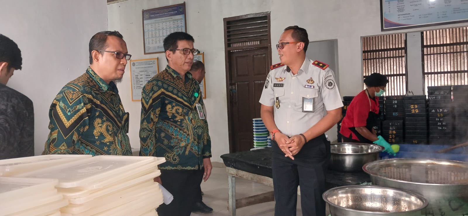 Pastikan Pemenuhan Hak Dasar, Hakim Wasmat Pengadilan Negeri Banda Aceh Cek Kehigienisan Makanan WBP di Rutan