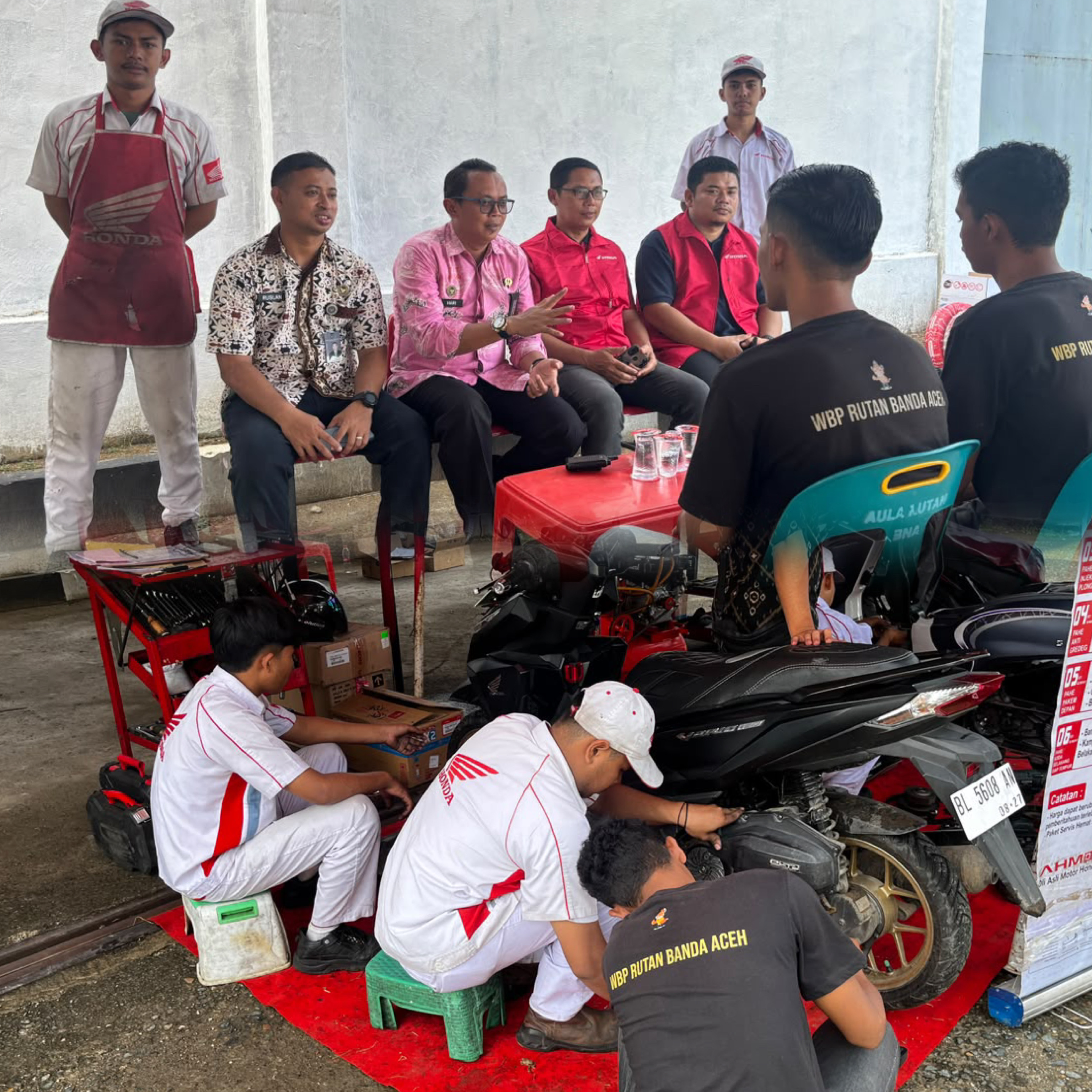 Tingkatkan Keterampilan Otomotif WBP, Rutan Banda Aceh Gandeng Capella Honda Gelar Bimbingan Teknis Mekanik